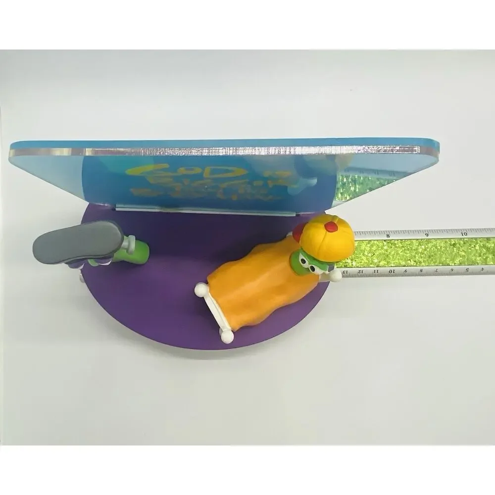 Vintage 1999 Veggie Tales Hallmark God Is Bigger Than The Boogeyman Figurine New